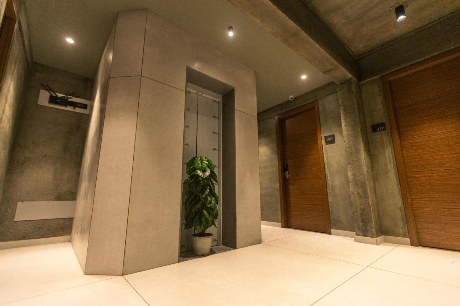Hotel Bel Visto Vālpārai Exteriér fotografie