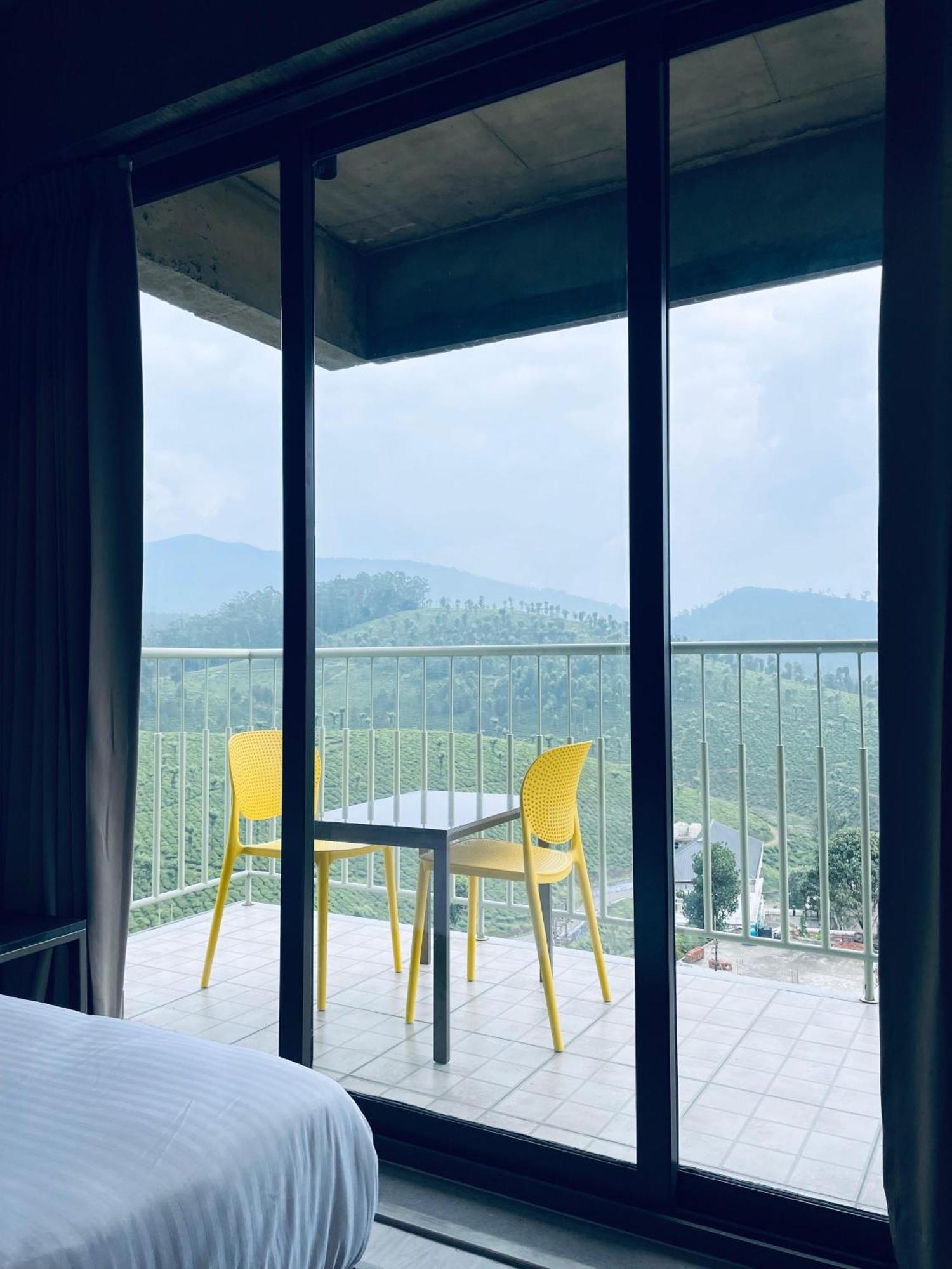 Hotel Bel Visto Vālpārai Exteriér fotografie